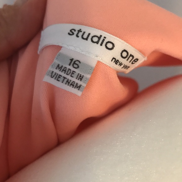 Studio One - Picture 7 of 7